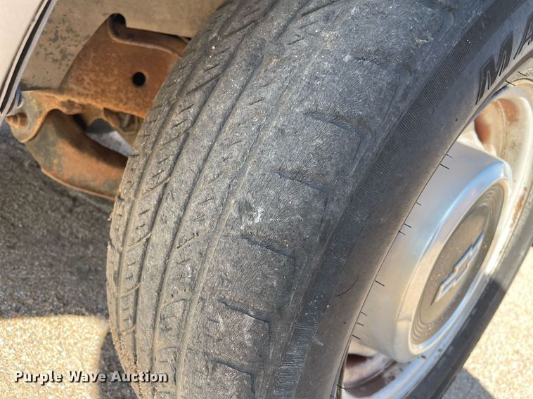 image for item ME9884 1991 Chevrolet Astro  van