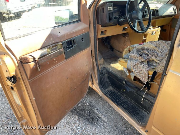 image for item ME9885 1991 Chevrolet Astro  van