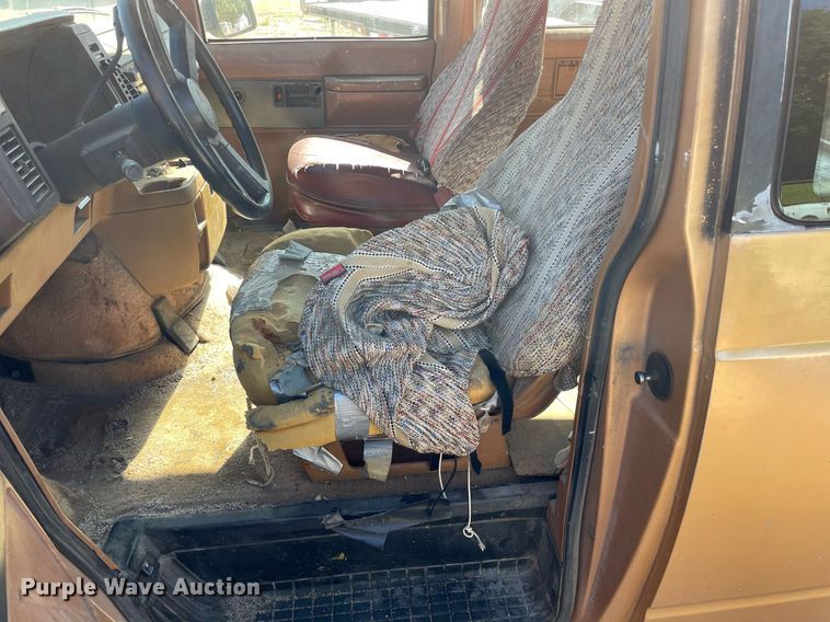 image for item ME9885 1991 Chevrolet Astro  van