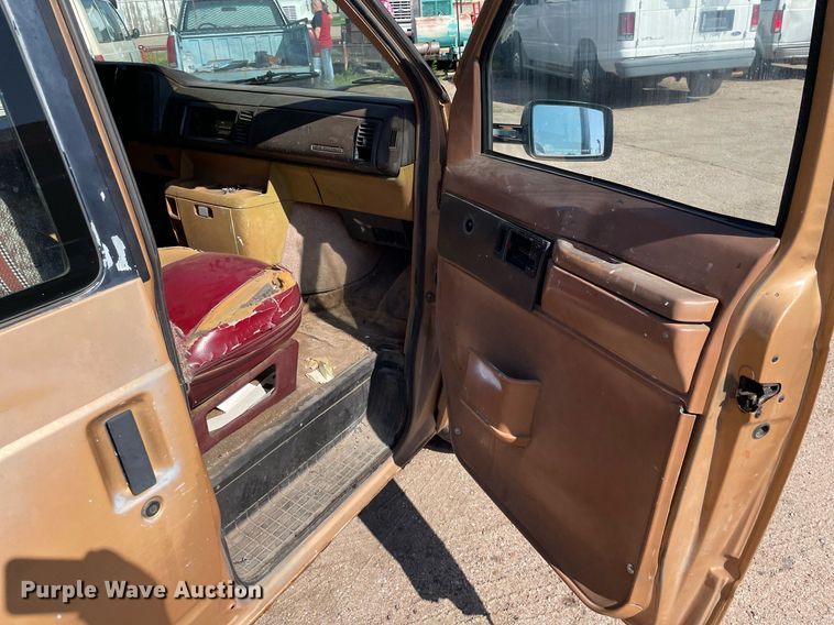 image for item ME9885 1991 Chevrolet Astro  van