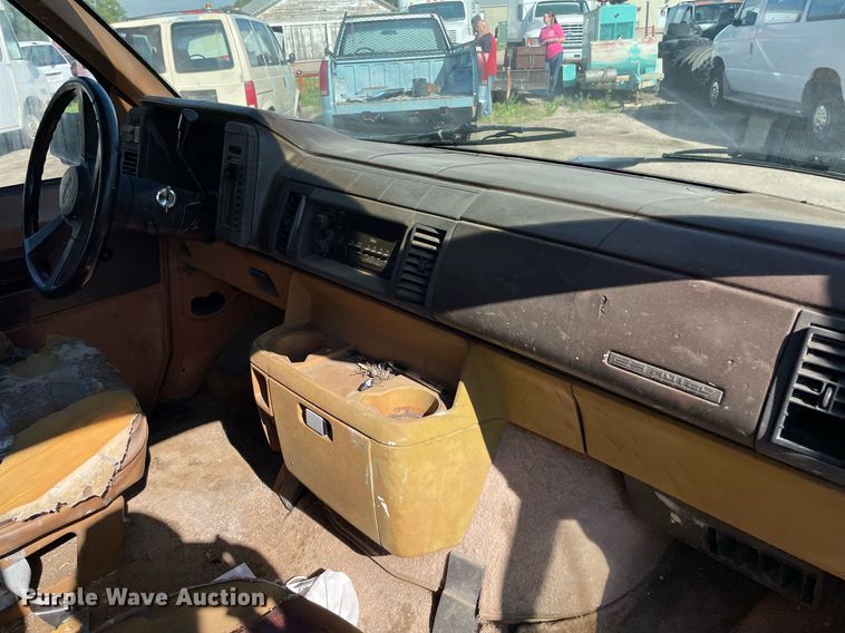 image for item ME9885 1991 Chevrolet Astro  van