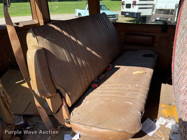 image for item ME9885 1991 Chevrolet Astro  van