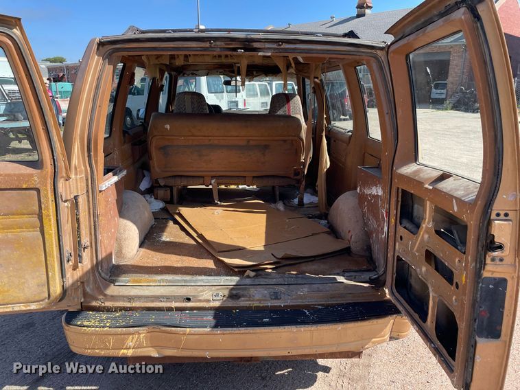 image for item ME9885 1991 Chevrolet Astro  van