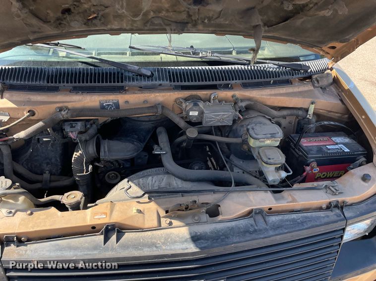 image for item ME9885 1991 Chevrolet Astro  van