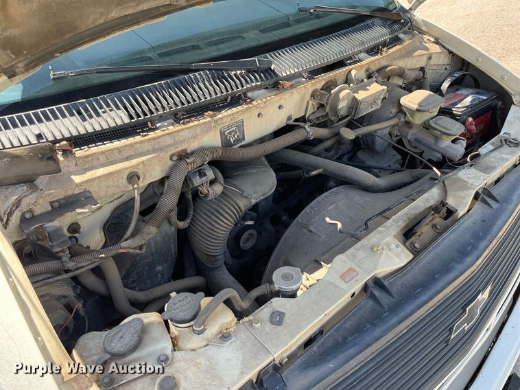 image for item ME9886 1991 Chevrolet Astro  van