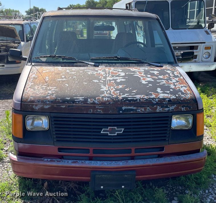 image for item ME9887 1991 Chevrolet Astro  van