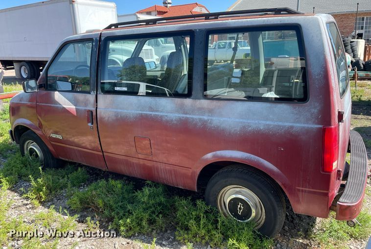 image for item ME9887 1991 Chevrolet Astro  van