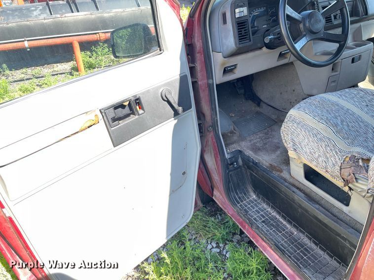 image for item ME9887 1991 Chevrolet Astro  van