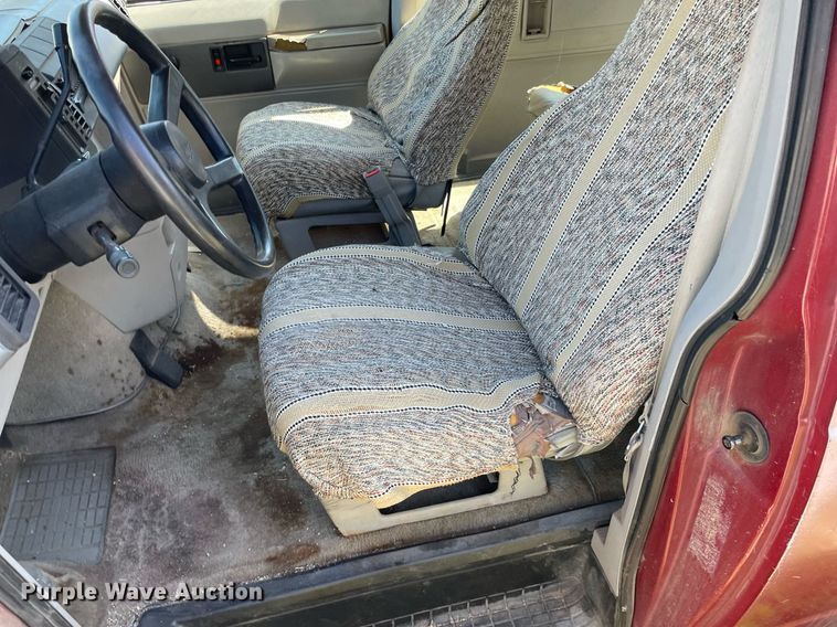 image for item ME9887 1991 Chevrolet Astro  van