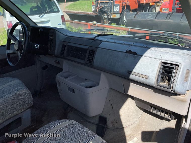 image for item ME9887 1991 Chevrolet Astro  van