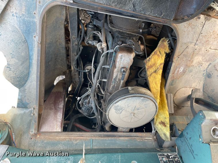 image for item ME9888 1979 Chevrolet Step Van 20  delivery van