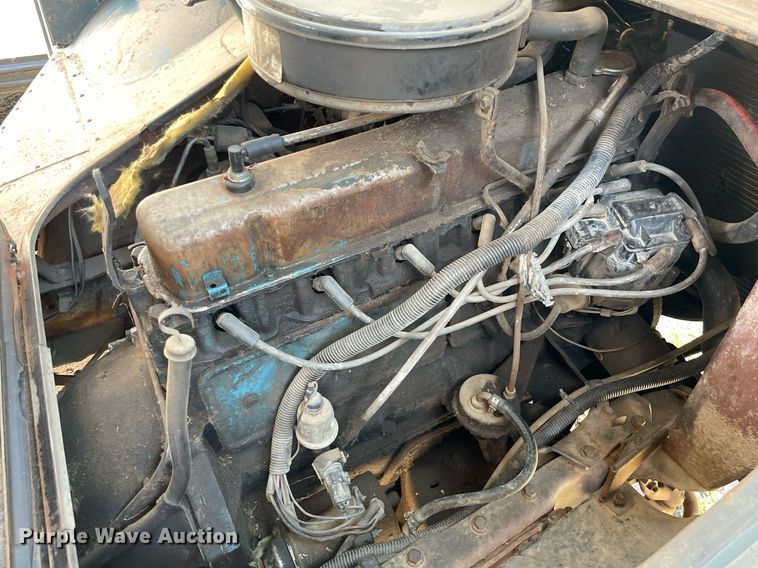 image for item ME9888 1979 Chevrolet Step Van 20  delivery van