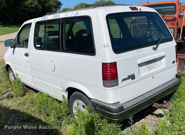 image for item ME9889 1997 Ford Aerostar  van