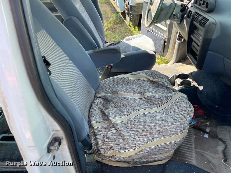 image for item ME9889 1997 Ford Aerostar  van