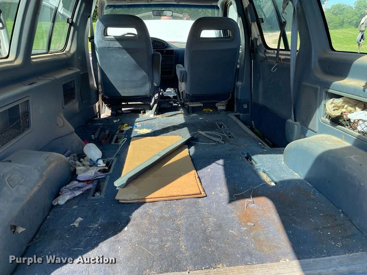 image for item ME9889 1997 Ford Aerostar  van