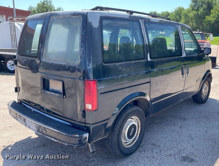 image for item ME9891 1991 Chevrolet Astro  van