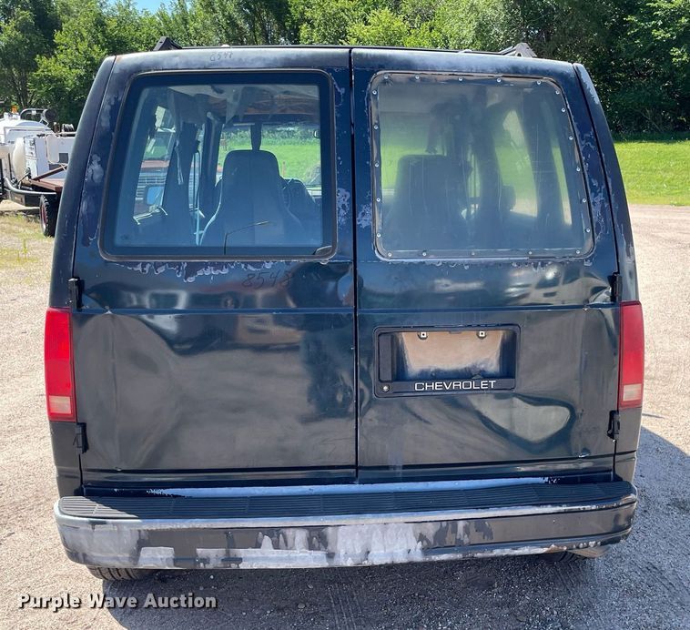 image for item ME9891 1991 Chevrolet Astro  van