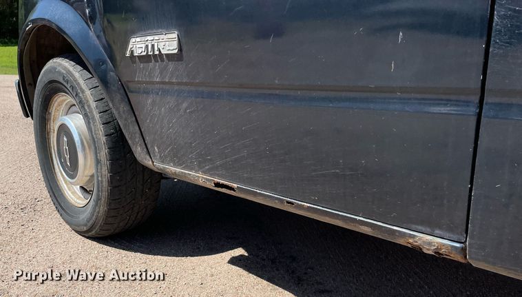 image for item ME9891 1991 Chevrolet Astro  van