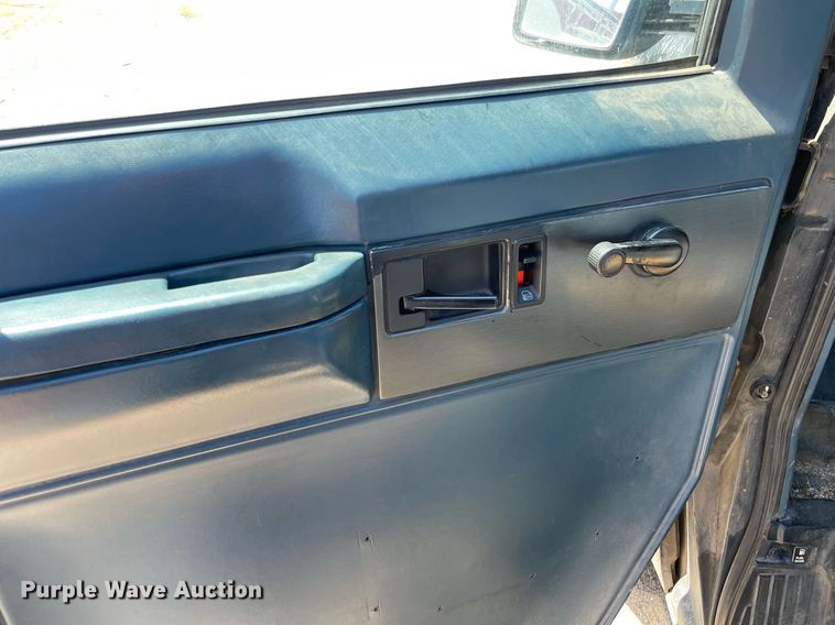 image for item ME9891 1991 Chevrolet Astro  van