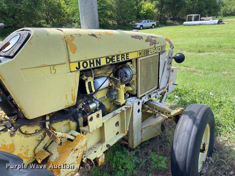 image for item ME9895 1980 John Deere 2640A  tractor