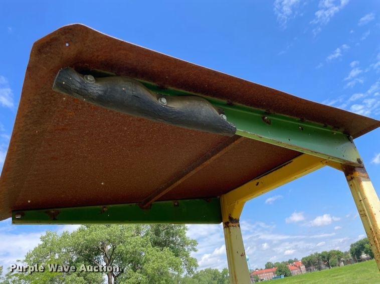 image for item ME9895 1980 John Deere 2640A  tractor