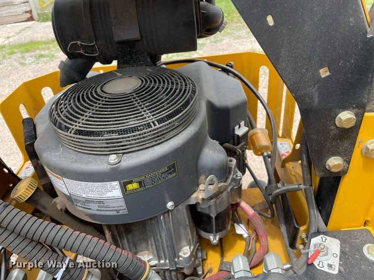 image for item ME9899 Hustler Super Z Hyperdrive  ZTR lawn mower