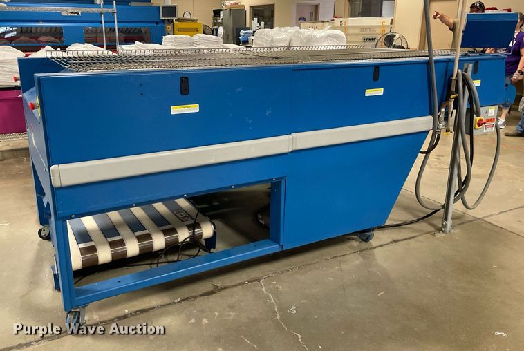 image for item ME9902 Chicago Dryer Company Air Chicago XL  laundry folder