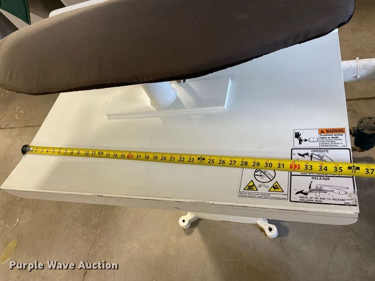 image for item ME9903 (2) Forenta steam press tables