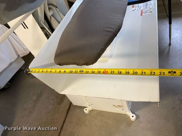 image for item ME9903 (2) Forenta steam press tables