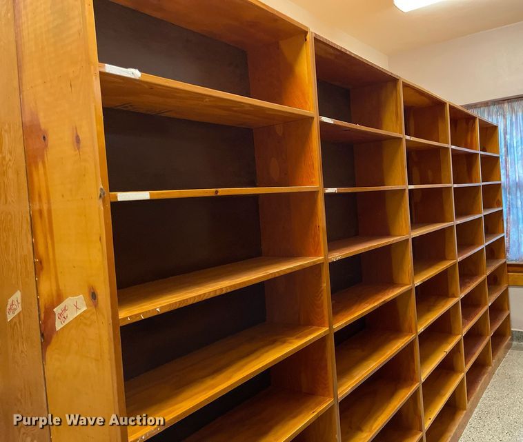 image for item ME9905 Shelves