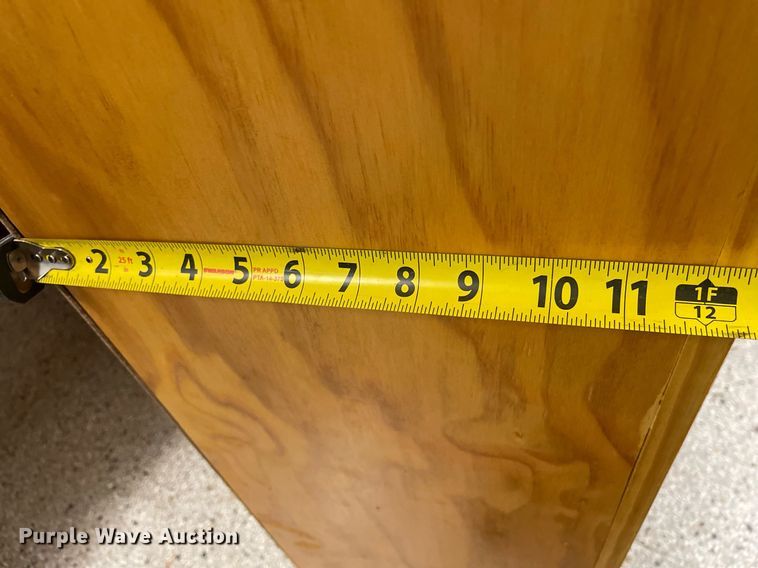 image for item ME9905 Shelves