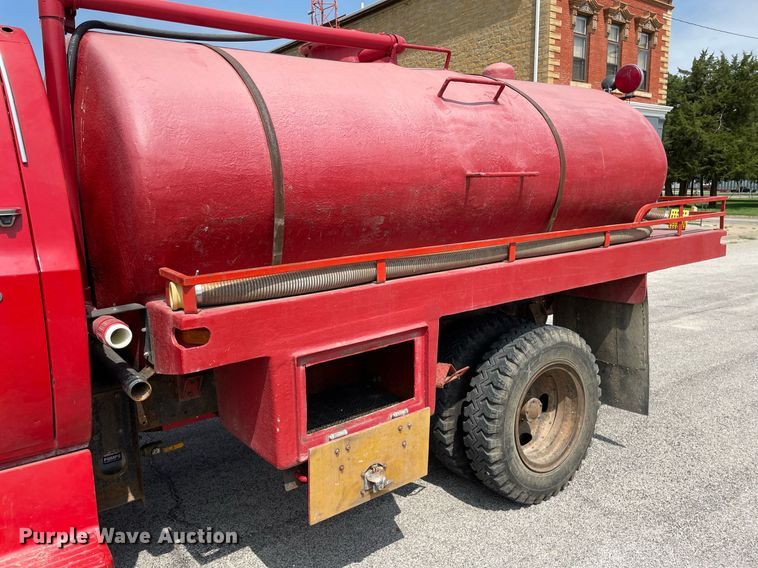 image for item ME9941 1976 Chevrolet C60  tanker fire truck