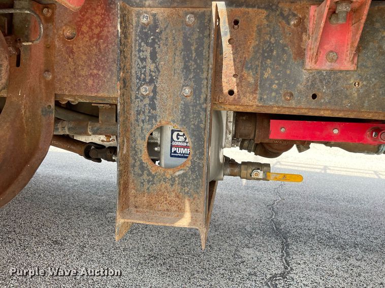 image for item ME9941 1976 Chevrolet C60  tanker fire truck