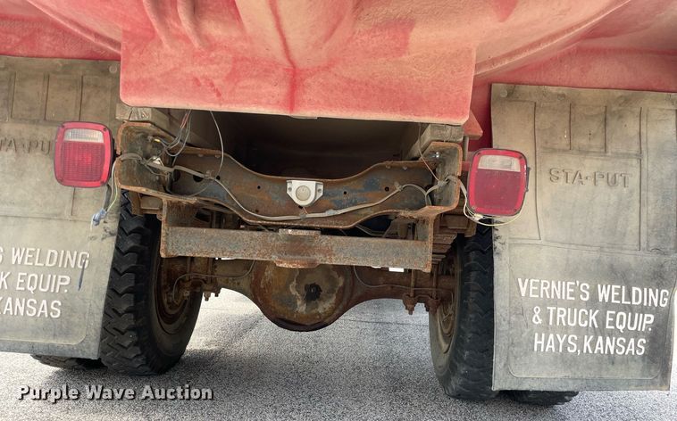 image for item ME9941 1976 Chevrolet C60  tanker fire truck