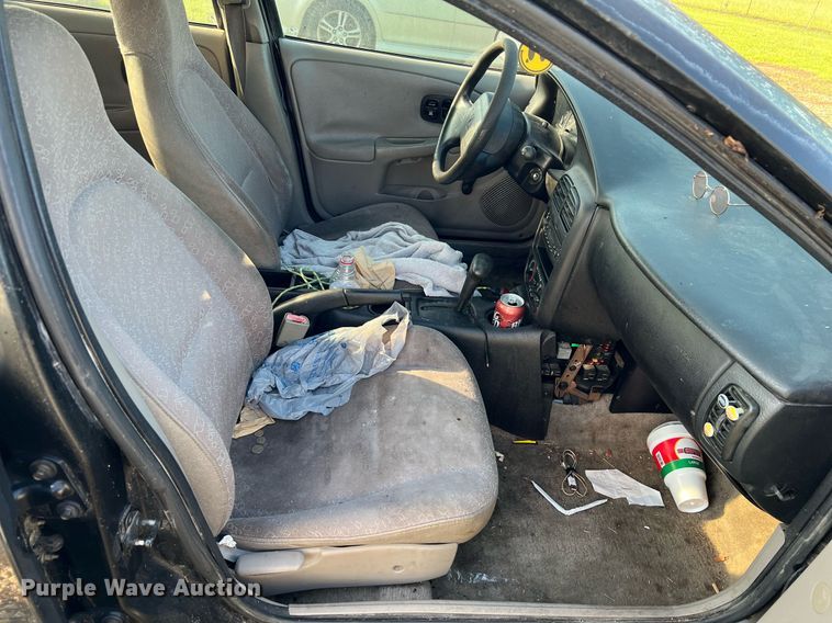 image for item MF9938 2001 Saturn SL1