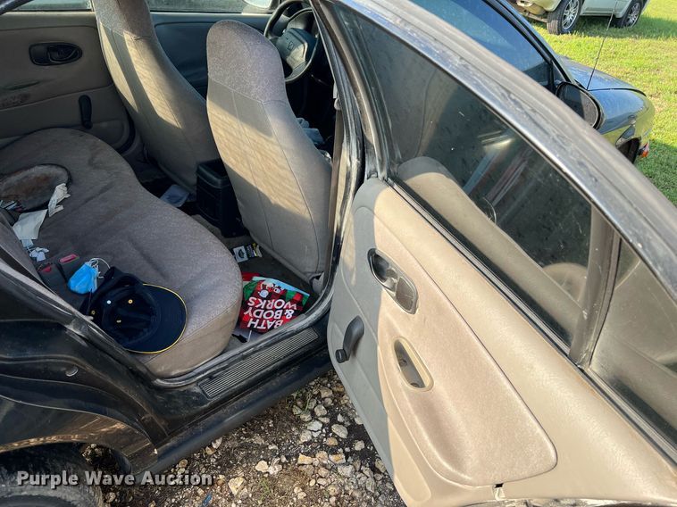 image for item MF9938 2001 Saturn SL1