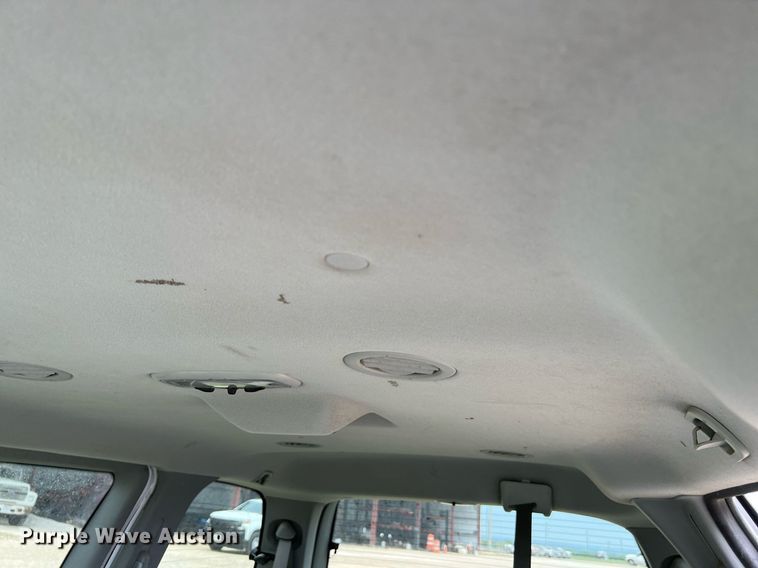 image for item MF9941 2004 Ford Freestar  van