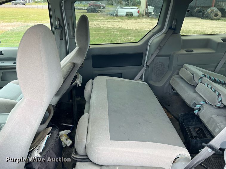 image for item MF9941 2004 Ford Freestar  van