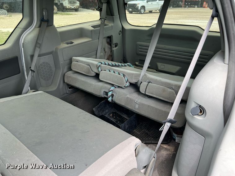 image for item MF9941 2004 Ford Freestar  van