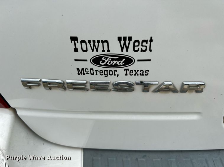 image for item MF9941 2004 Ford Freestar  van