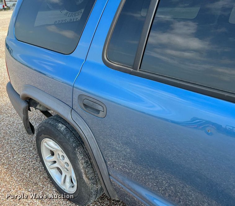 image for item MF9949 2003 Dodge Durango  SUV