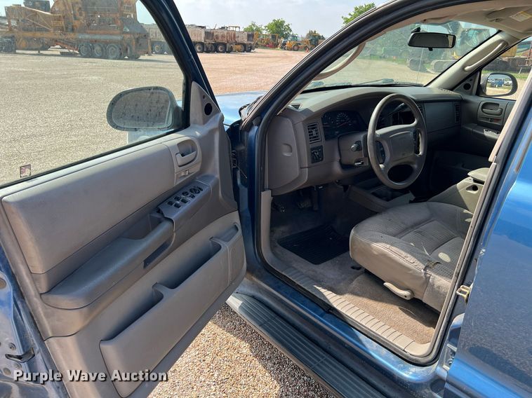 image for item MF9949 2003 Dodge Durango  SUV