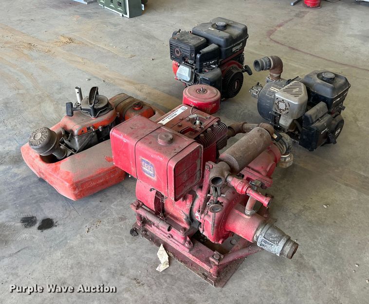 image for item MG9315 (4) water pumps