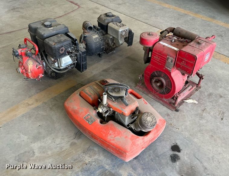 image for item MG9315 (4) water pumps