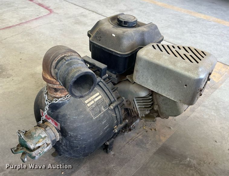 image for item MG9315 (4) water pumps