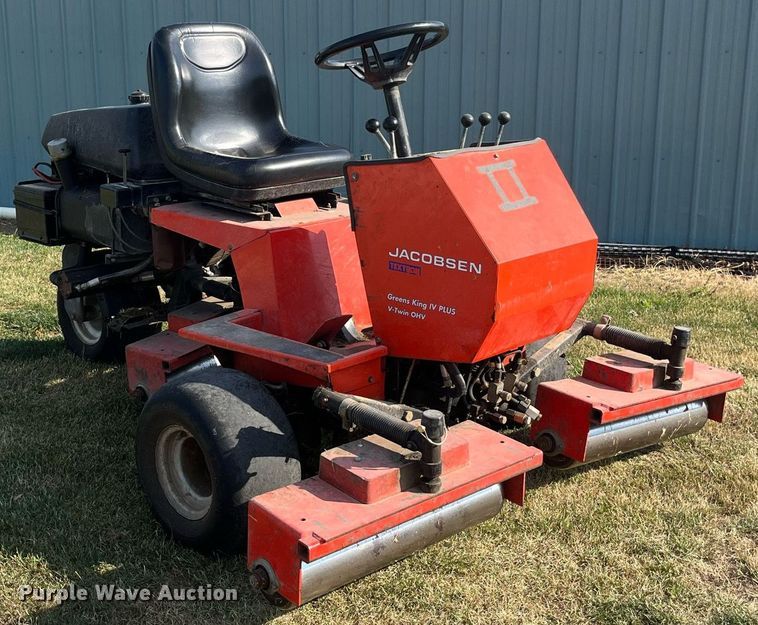 image for item MG9326 2007 Jacobsen Greens King IV Plus  triplex greens roller