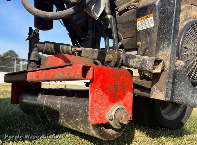 image for item MG9326 2007 Jacobsen Greens King IV Plus  triplex greens roller