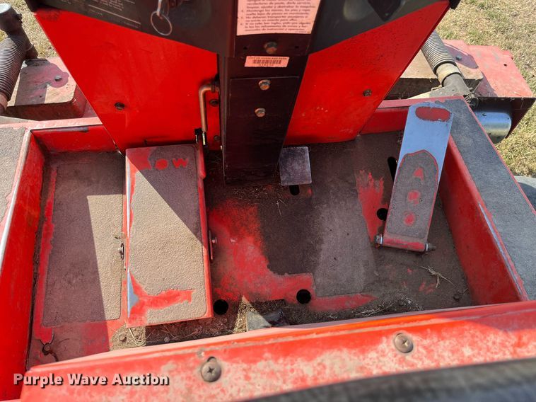 image for item MG9326 2007 Jacobsen Greens King IV Plus  triplex greens roller