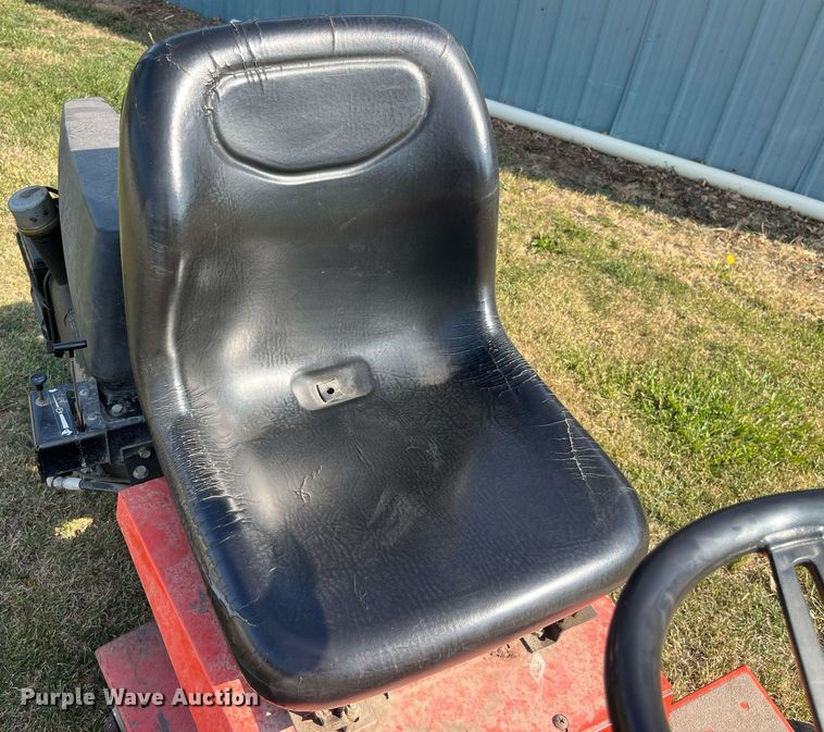 image for item MG9326 2007 Jacobsen Greens King IV Plus  triplex greens roller