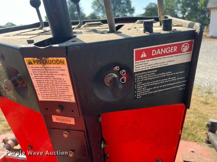 image for item MG9326 2007 Jacobsen Greens King IV Plus  triplex greens roller